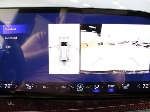 New 2026 Chevrolet Traverse Z71 w/ Enhanced Driving Package AWD/4WD image 5