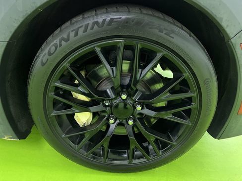 Used 2014 Chevrolet Corvette Stingray Coupe w/ Battery Protection Package RWD image 14