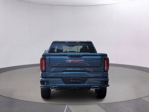 Used 2025 GMC Sierra 1500 Denali w/ Denali Reserve Package AWD/4WD image 4