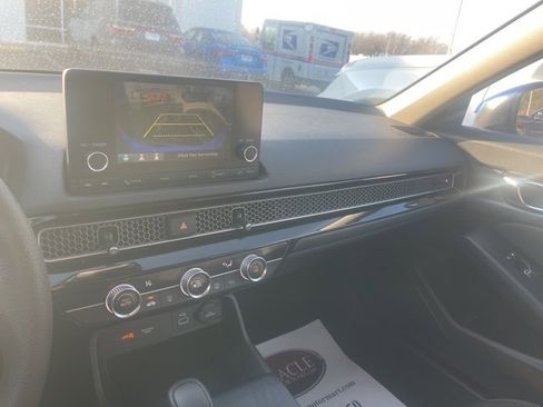 Used 2024 Honda Civic LX image 34