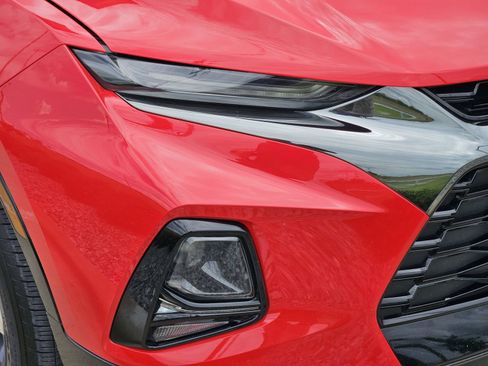 Certified 2022 Chevrolet Blazer RS w/ Enhanced Convenience Package FWD image 10