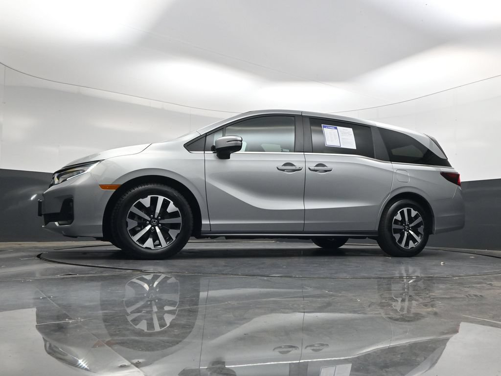 Used 2025 Honda Odyssey EX-L image 42