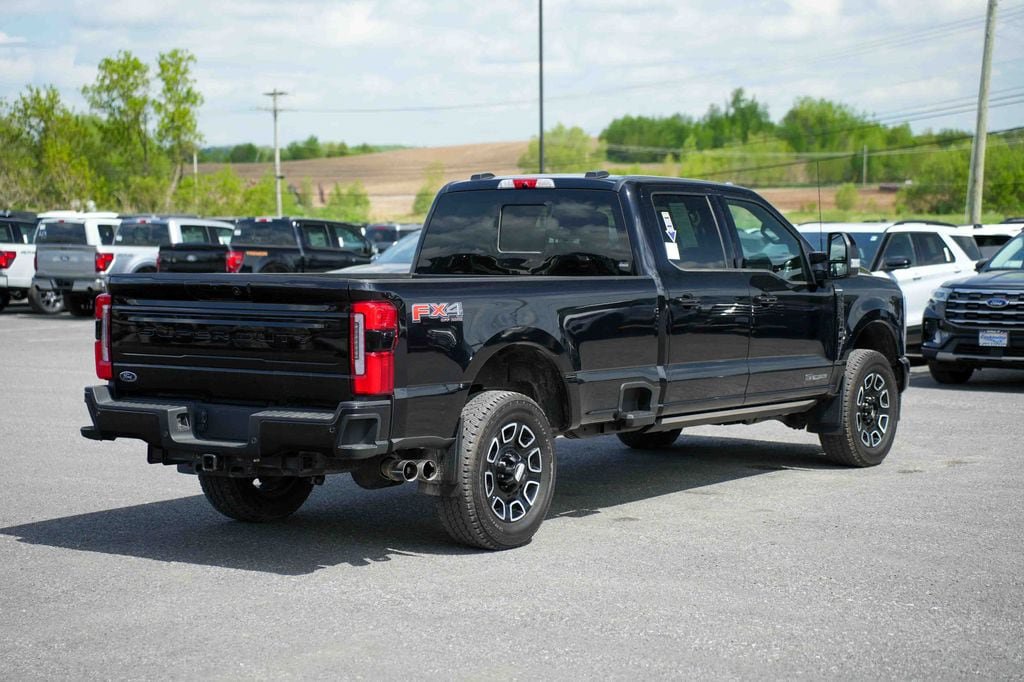 Used 2025 Ford F250 Platinum AWD/4WD image 5