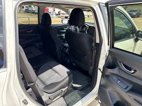 Used 2023 Subaru Ascent Premium w/ Convenience Package AWD/4WD image 13