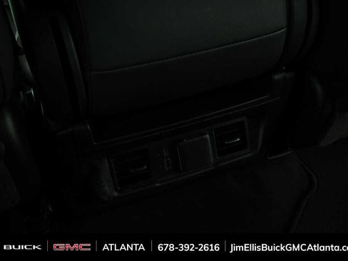 Used 2025 GMC Sierra 1500 SLT AWD/4WD image 18