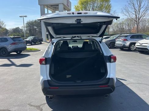 Used 2024 Toyota RAV4 XLE image 7