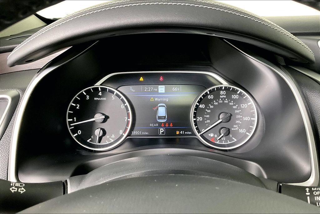 Used 2024 Nissan Murano Platinum w/ Cargo Package FWD image 20