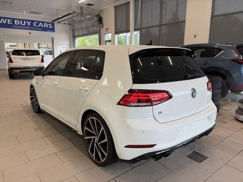 Used 2018 Volkswagen Golf R 4-Door AWD/4WD image 6