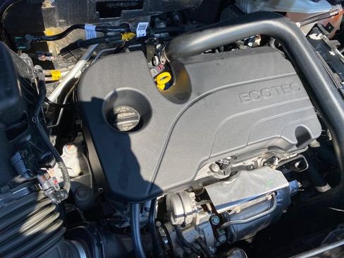 Certified 2026 Chevrolet Equinox LT AWD/4WD image 21