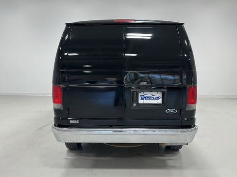 Used 2014 Ford E-150 and Econoline 150 w/ Power Group image 4