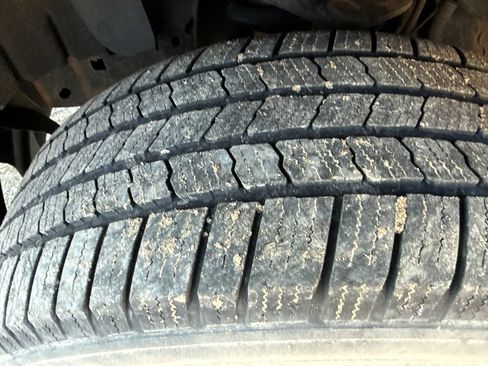 Used 2012 Ford F150 Platinum image 3