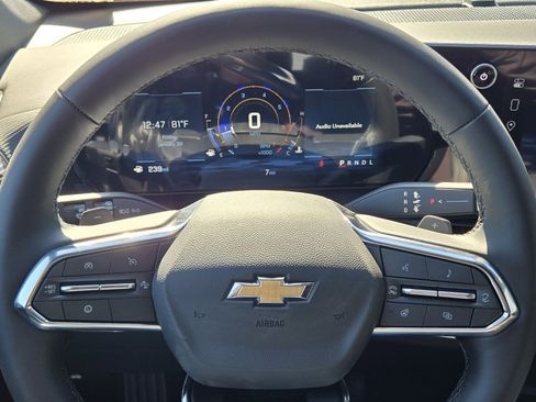 New 2026 Chevrolet Equinox LT w/ Convenience Package II image 13