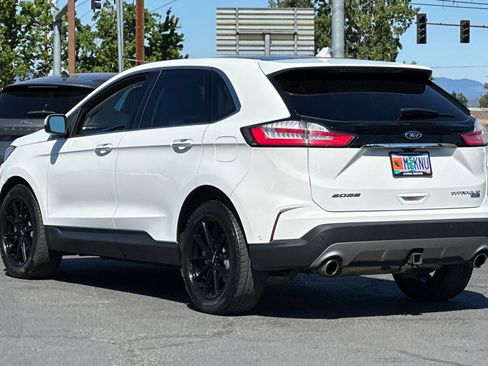 Used 2020 Ford Edge Titanium w/ Equipment Group 301A AWD/4WD image 6