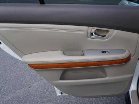 Used 2005 Lexus RX 330 AWD image 14