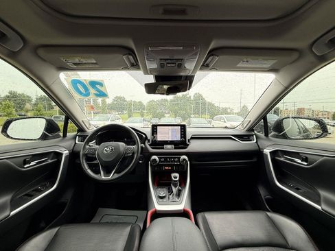 Used 2020 Toyota RAV4 TRD Off-Road AWD/4WD image 34