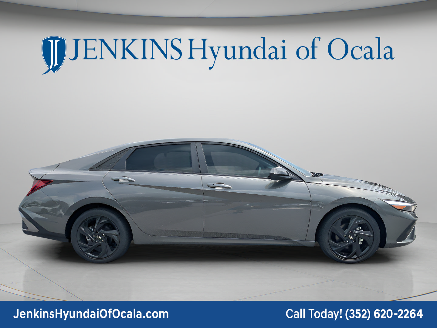 New 2026 Hyundai Elantra SEL Sport FWD image 2