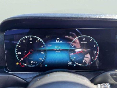 Used 2022 Mercedes-Benz E 350 4MATIC Sedan image 22