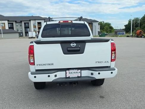 Used 2021 Nissan Frontier PRO-4X w/ Pro-4x Utility Package AWD/4WD image 6