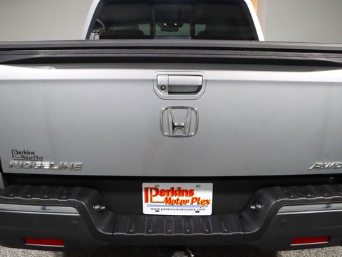 Used 2020 Honda Ridgeline RTL-E image 8