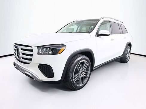 New 2026 Mercedes-Benz GLS 450 4MATIC image 3