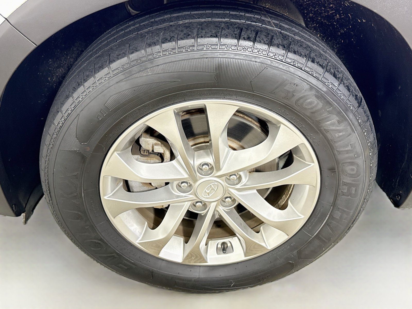 Used 2019 Hyundai Santa Fe SE AWD/4WD image 29