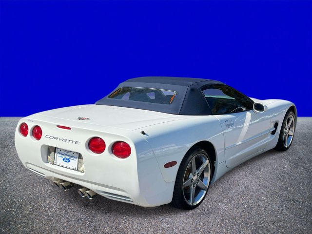 Used 2004 Chevrolet Corvette Convertible w/ Preferred Equipment Group RWD image 3