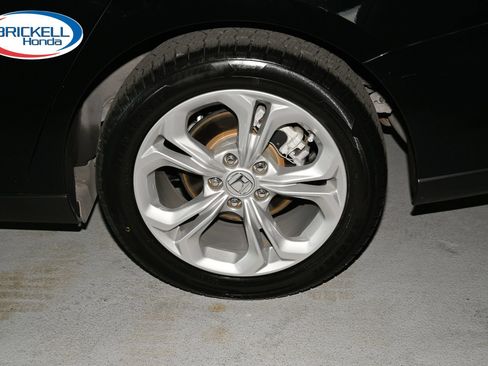 Certified 2023 Honda Accord LX image 35