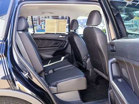 Certified 2023 Volkswagen Tiguan SE image 29