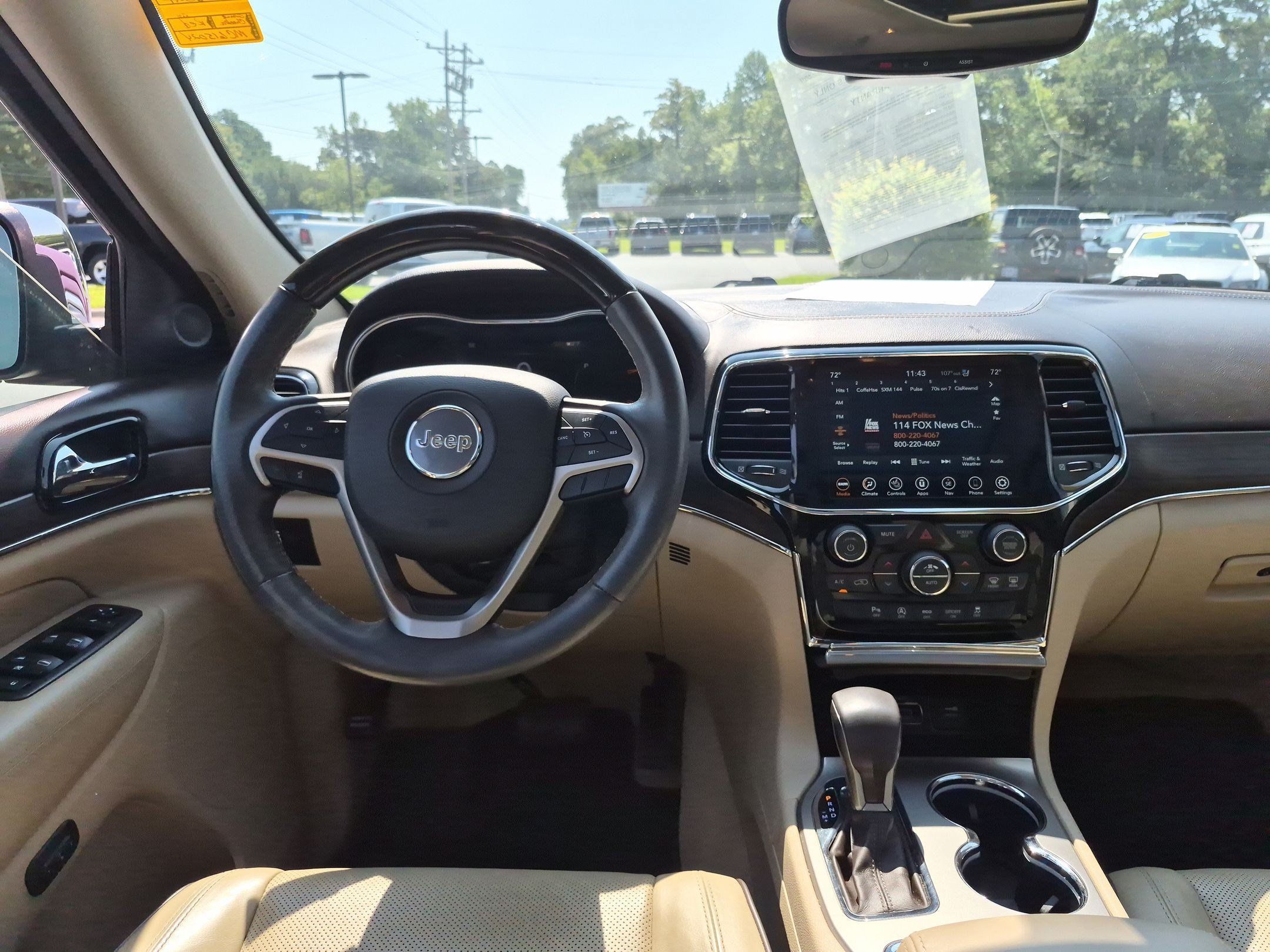 Used 2021 Jeep Grand Cherokee Overland AWD/4WD image 13