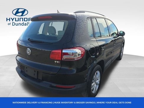 Used 2016 Volkswagen Tiguan S image 7