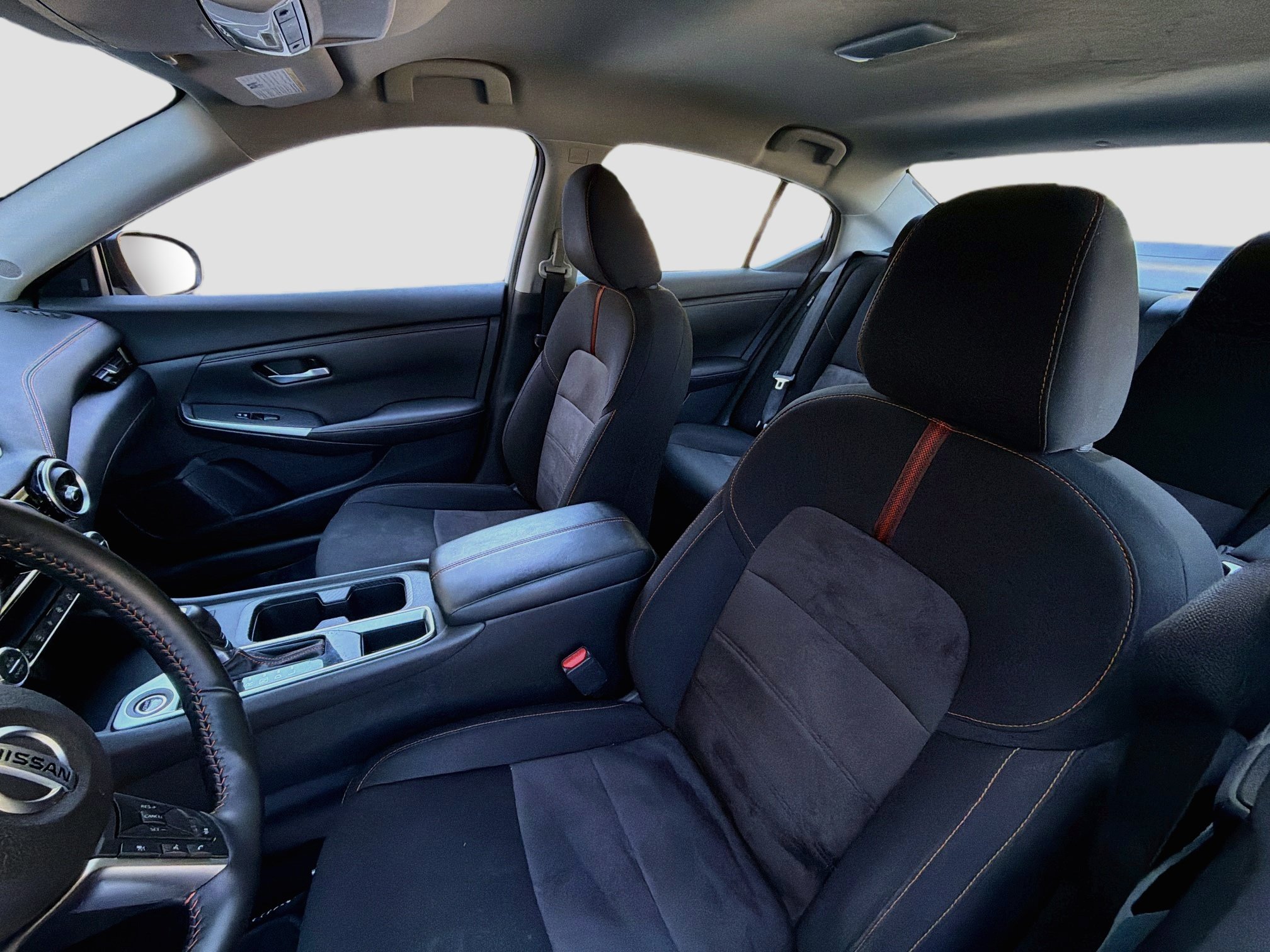 Used 2023 Nissan Sentra SR w/ Midnight Edition Package FWD image 17