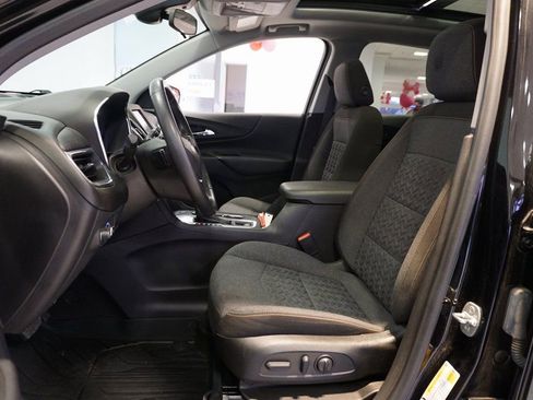 Certified 2022 Chevrolet Equinox LT image 10