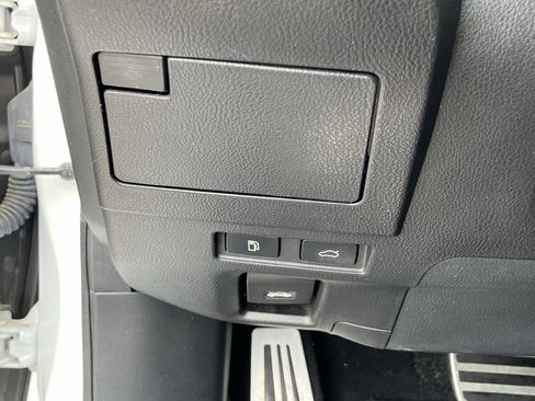 Used 2020 Lexus ES 350 F Sport w/ Accessory Package image 19