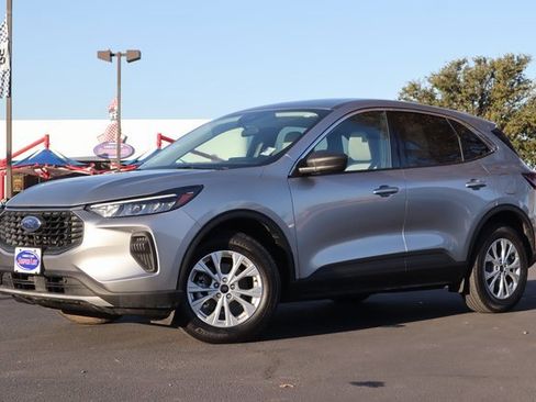 Certified 2023 Ford Escape Active image 16