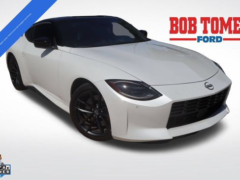 Used 2024 Nissan Z Performance w/ Floor Mat Package RWD image 1