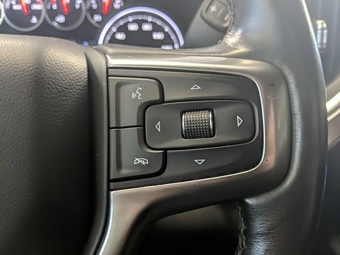 Used 2020 Chevrolet Silverado 1500 LT w/ All-Star Edition image 17