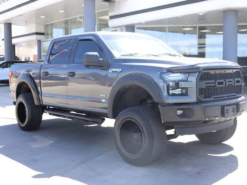 Used 2015 Ford F150 XLT AWD/4WD image 8