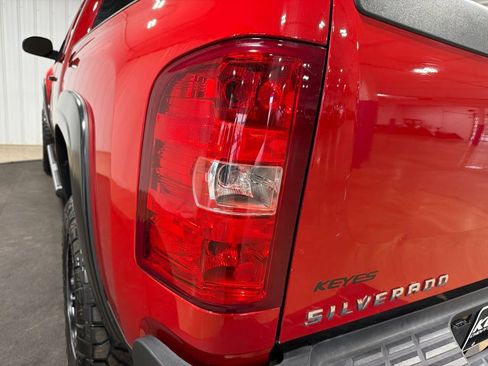 Used 2013 Chevrolet Silverado 2500 W/T AWD/4WD image 15