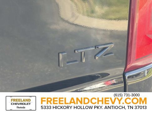 Used 2021 Chevrolet Silverado 2500 LTZ w/ LTZ Plus Package image 15
