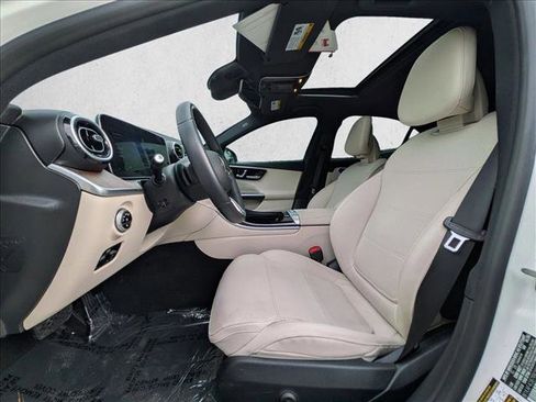 Used 2024 Mercedes-Benz C 300 Sedan image 16