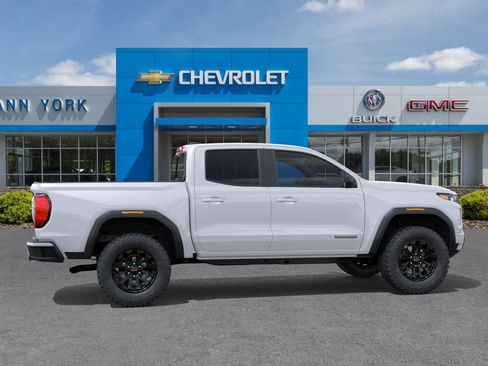 New 2026 GMC Canyon Elevation image 29