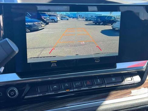 Used 2026 Chevrolet Silverado 1500 LT image 32