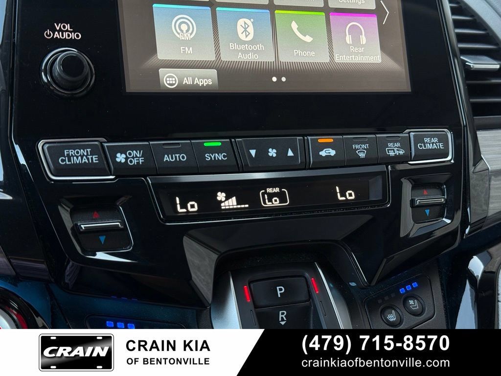 Used 2024 Honda Odyssey Elite image 17