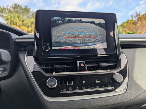 Certified 2024 Toyota Corolla LE image 32