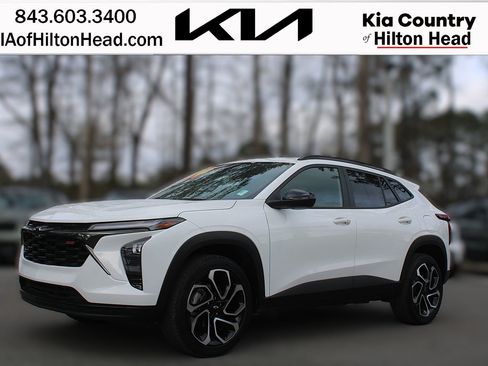 Used 2024 Chevrolet Trax RS image 1