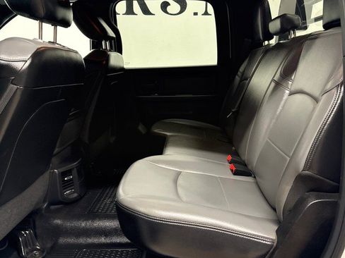 Used 2022 RAM 3500 Tradesman w/ Chrome Appearance Group AWD/4WD image 32