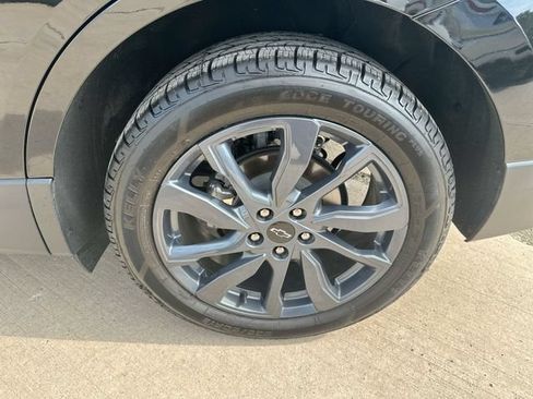 Used 2024 Chevrolet Equinox RS FWD image 48