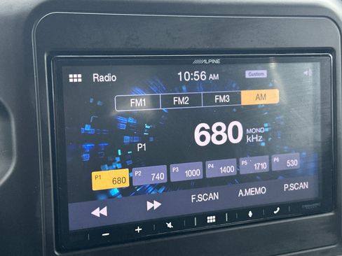 Used 2019 Jeep Wrangler Unlimited Sport image 21