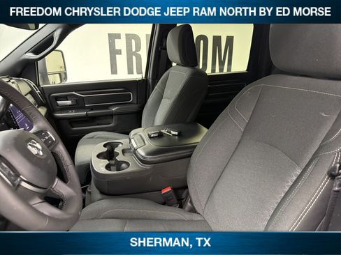 Used 2026 RAM 2500 Big Horn AWD/4WD image 7