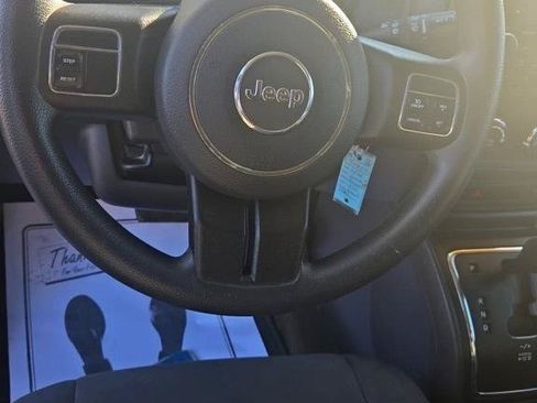 Used 2016 Jeep Compass Sport w/ Power Value Group FWD image 10